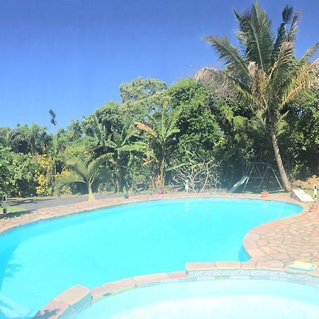 Matilona Bed & Breakfast แซ็งต์-โรส ภายนอก รูปภาพ