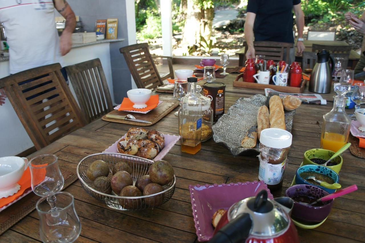 Matilona Bed & Breakfast แซ็งต์-โรส ภายนอก รูปภาพ